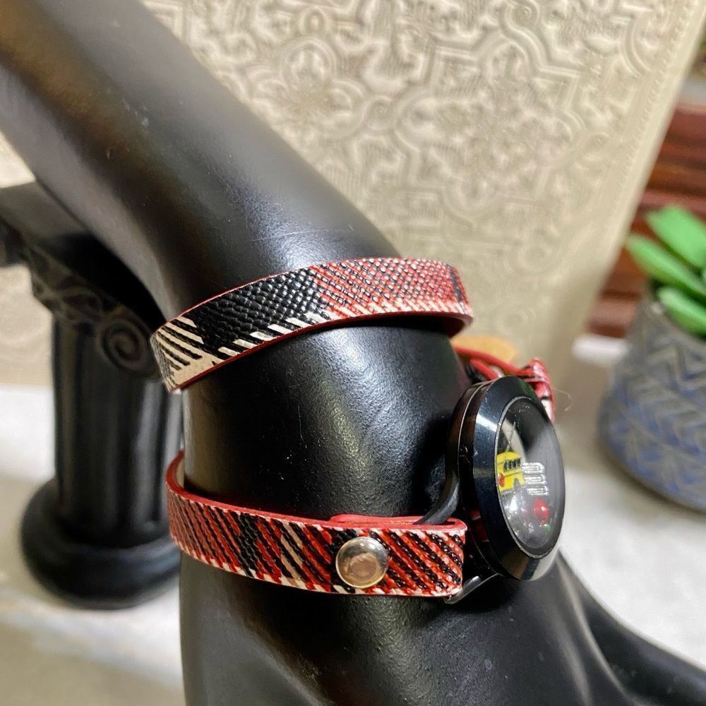 ORIGAMI Owl wrap bracelet - Picture 3 of 4
